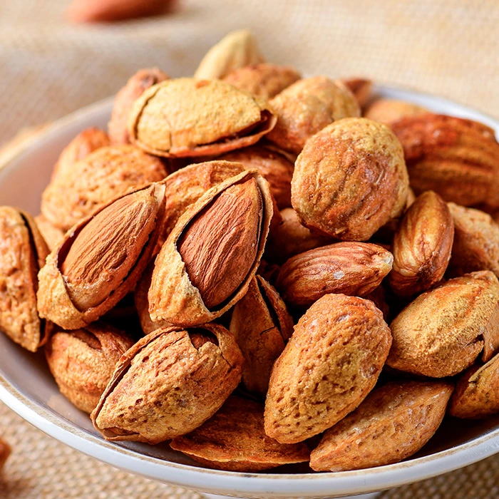 新疆特产干果开口巴旦木皮薄果仁厚奶香味不加干燥剂净重今年新货