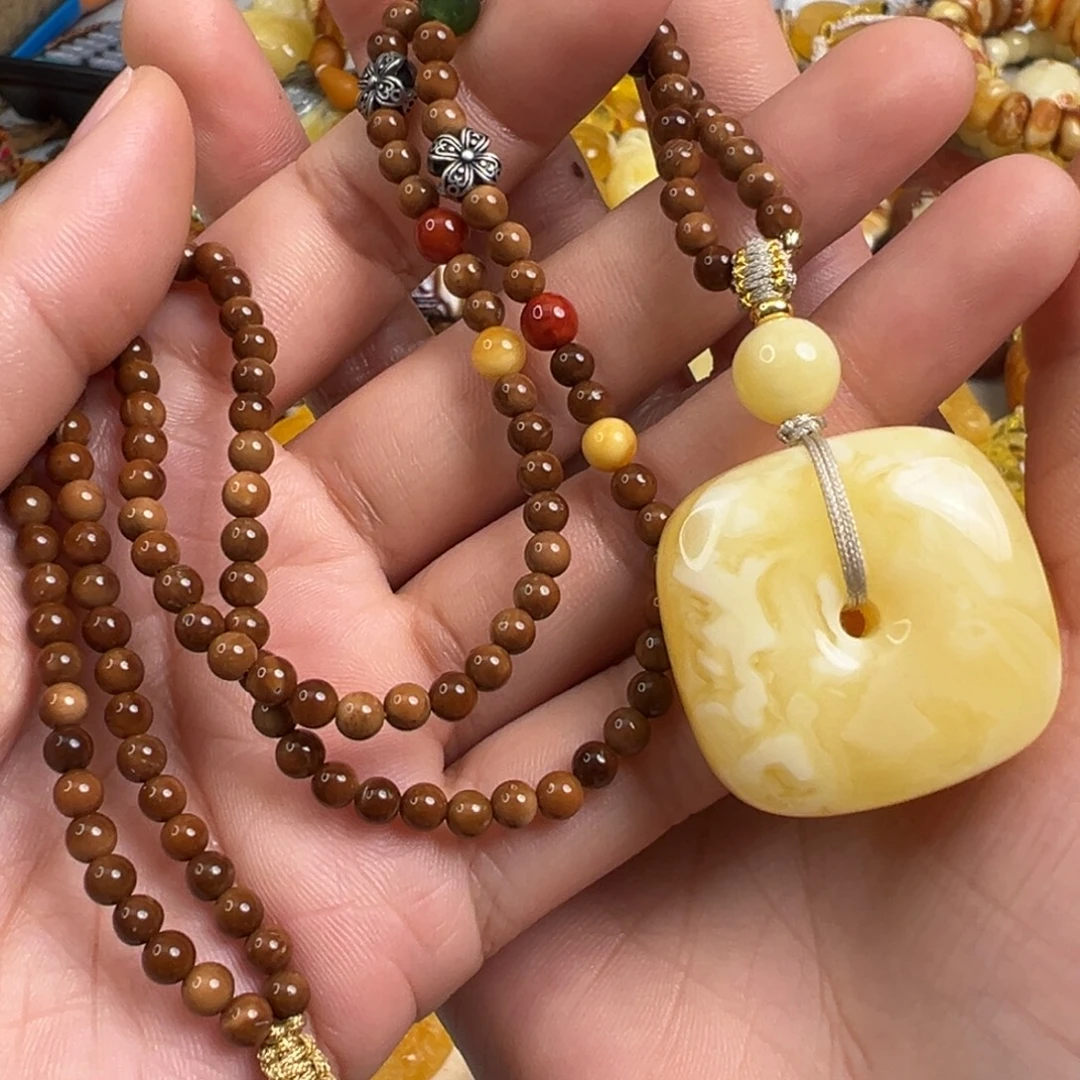 蜜蜡未镶嵌裸石蜜蜡