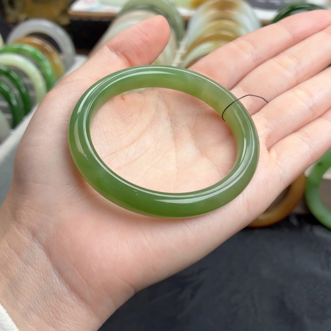 和田玉未镶嵌手镯-冰底碧玉-石纹漏94号