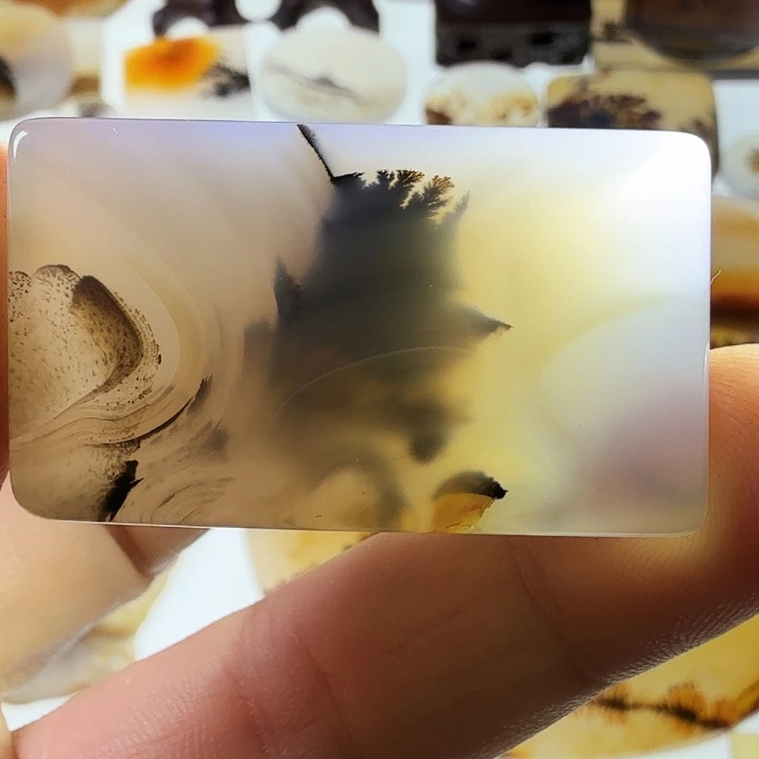 玛瑙/玉髓未镶嵌珠宝半成品