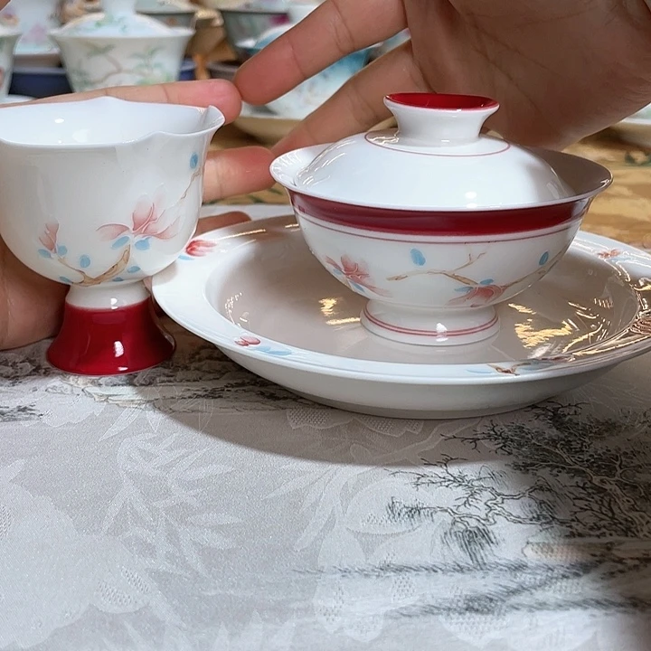 【闪购商品】瓷片玉兰花盖碗三件套