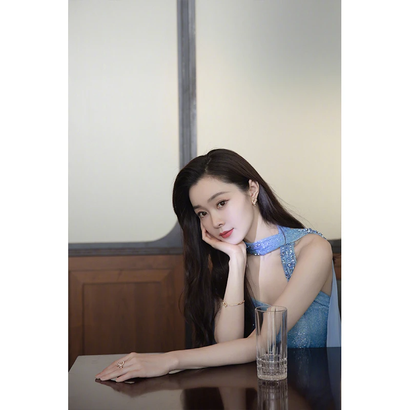 宋轶写真照片周边海报美女明星墙画宿舍卧室改造壁纸画贴画装饰画