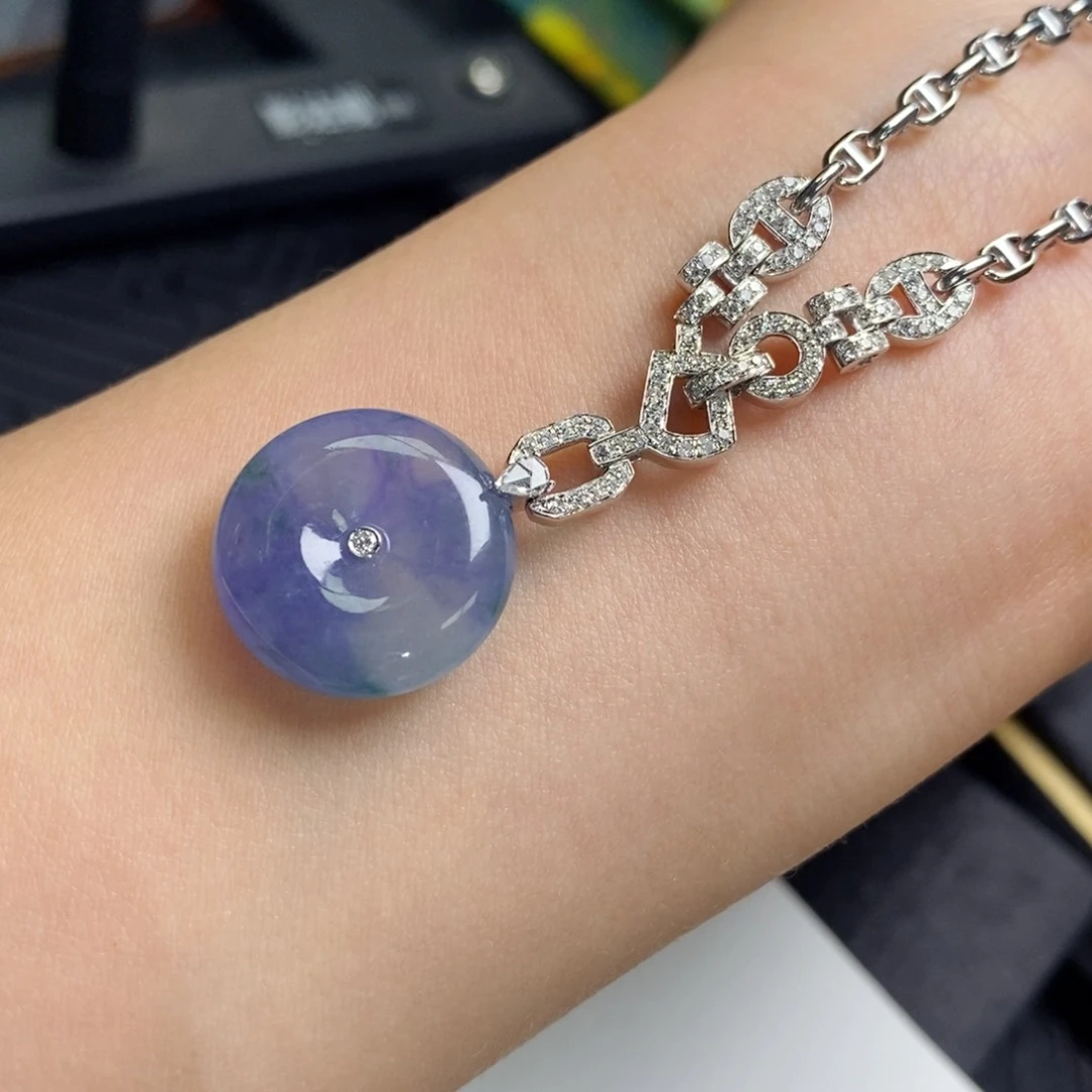 翡翠颈饰18K金镶嵌设计款平安扣套链