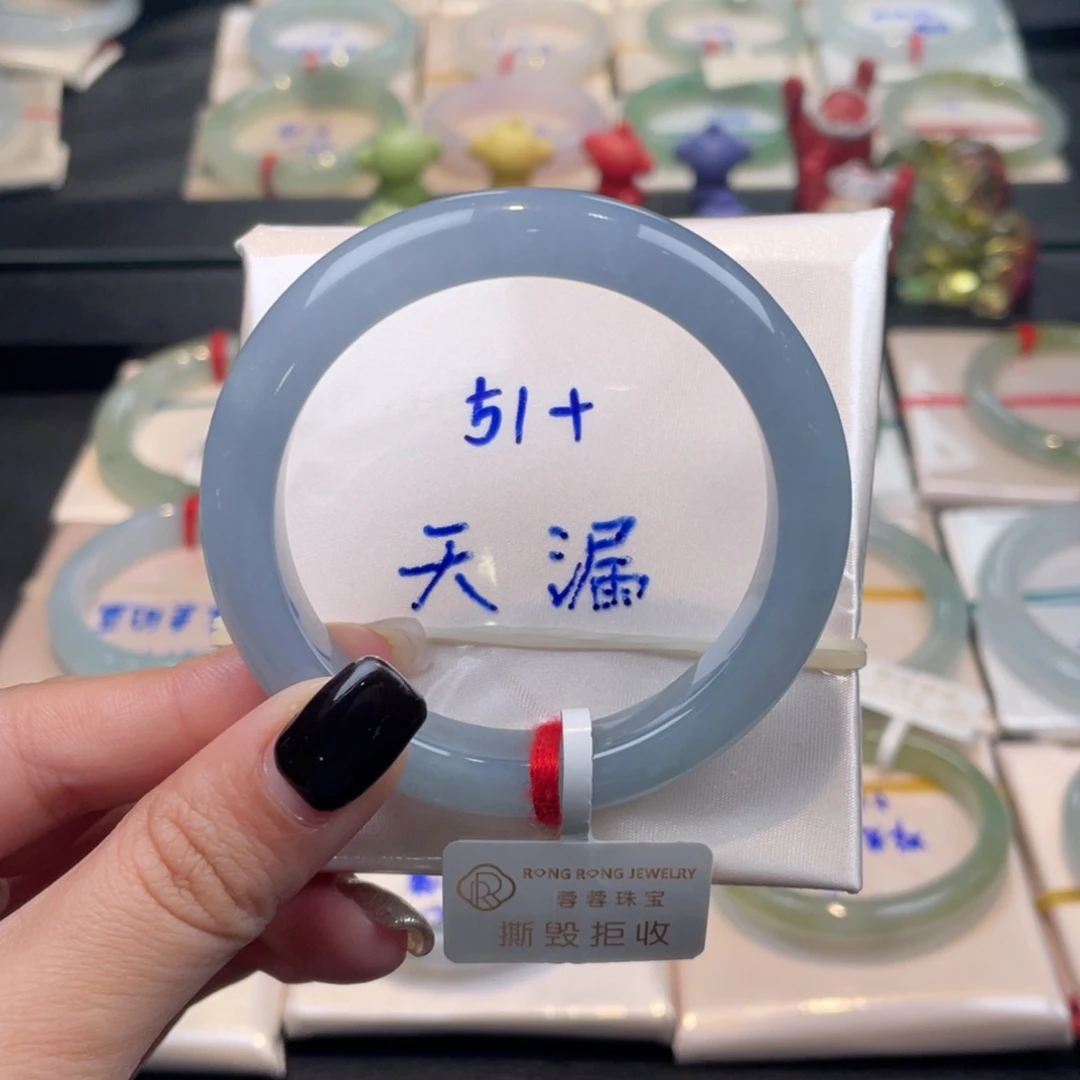 翡翠未镶嵌手镯翡翠手镯