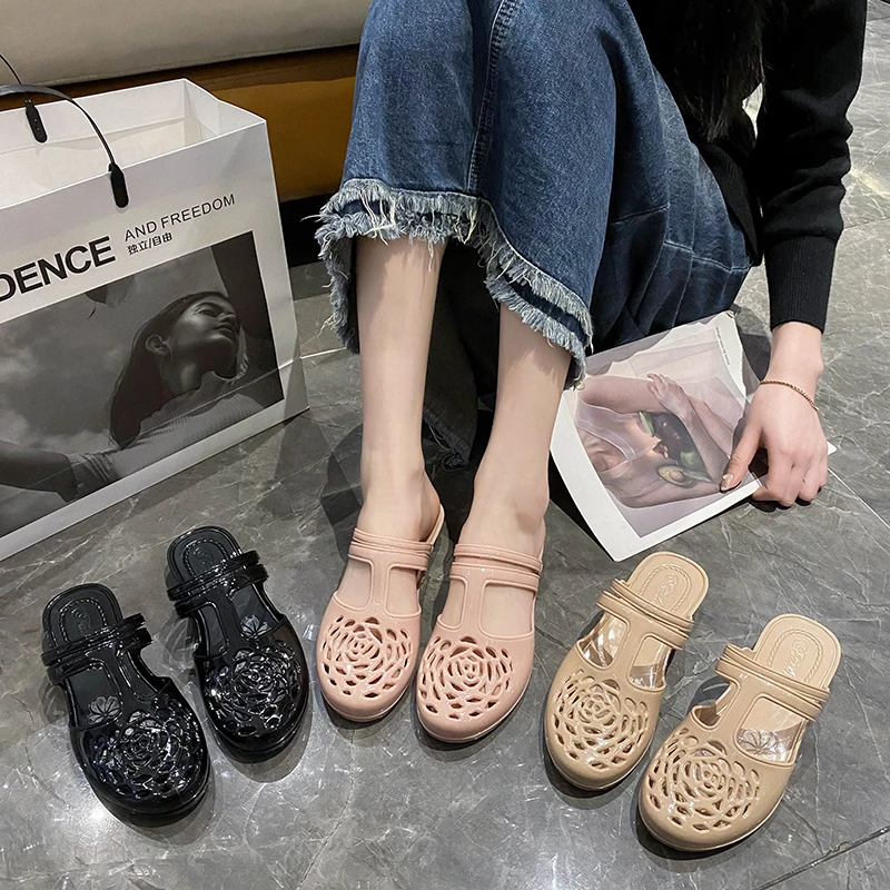 凉鞋女款时尚夏季新款网红凉拖鞋外穿透气镂空防滑防臭包头鞋子女