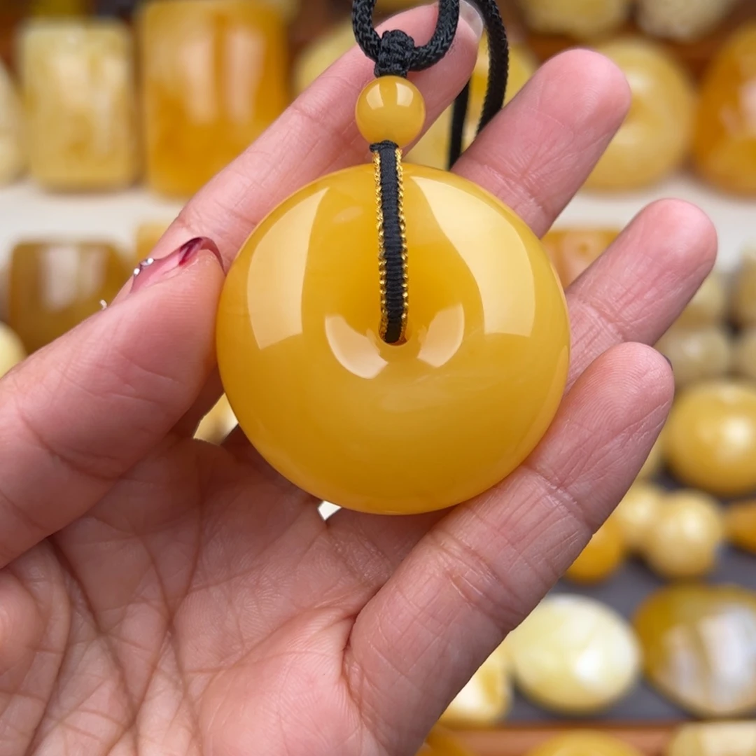 琥珀裸石未镶嵌越**丘纯天然琥珀蜜蜡无优化