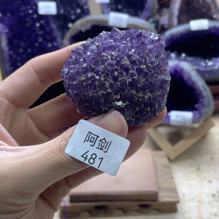 未镶嵌大型摆件（非配饰）水晶