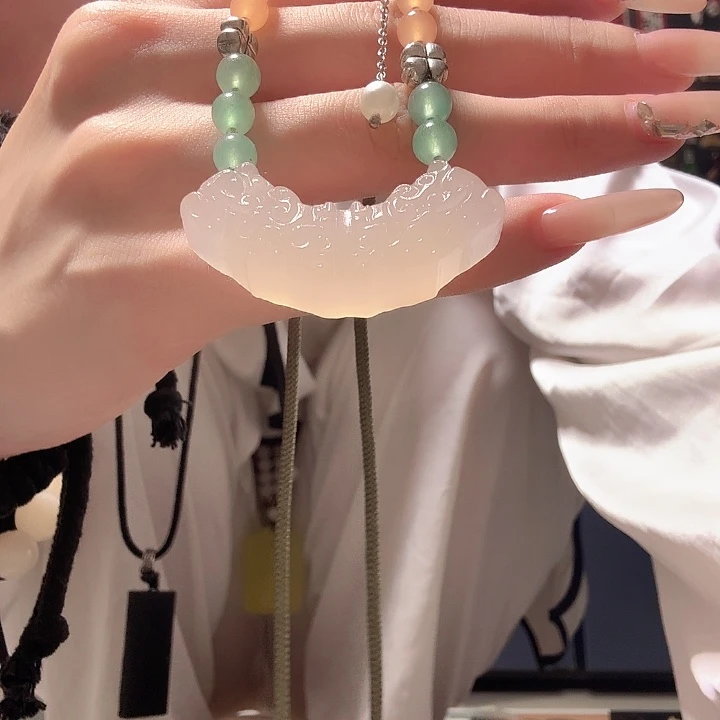 吊坠(赠链)未镶嵌石英质玉玉衡