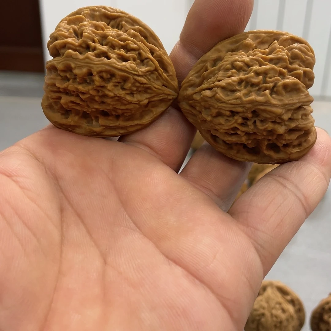 桃核吊坠人**命文玩核桃南将石