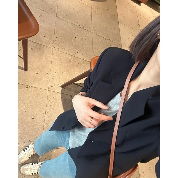 【华尔兹】背后蝴蝶结小众设计“带弹力好面料”显瘦黑藏青小西装