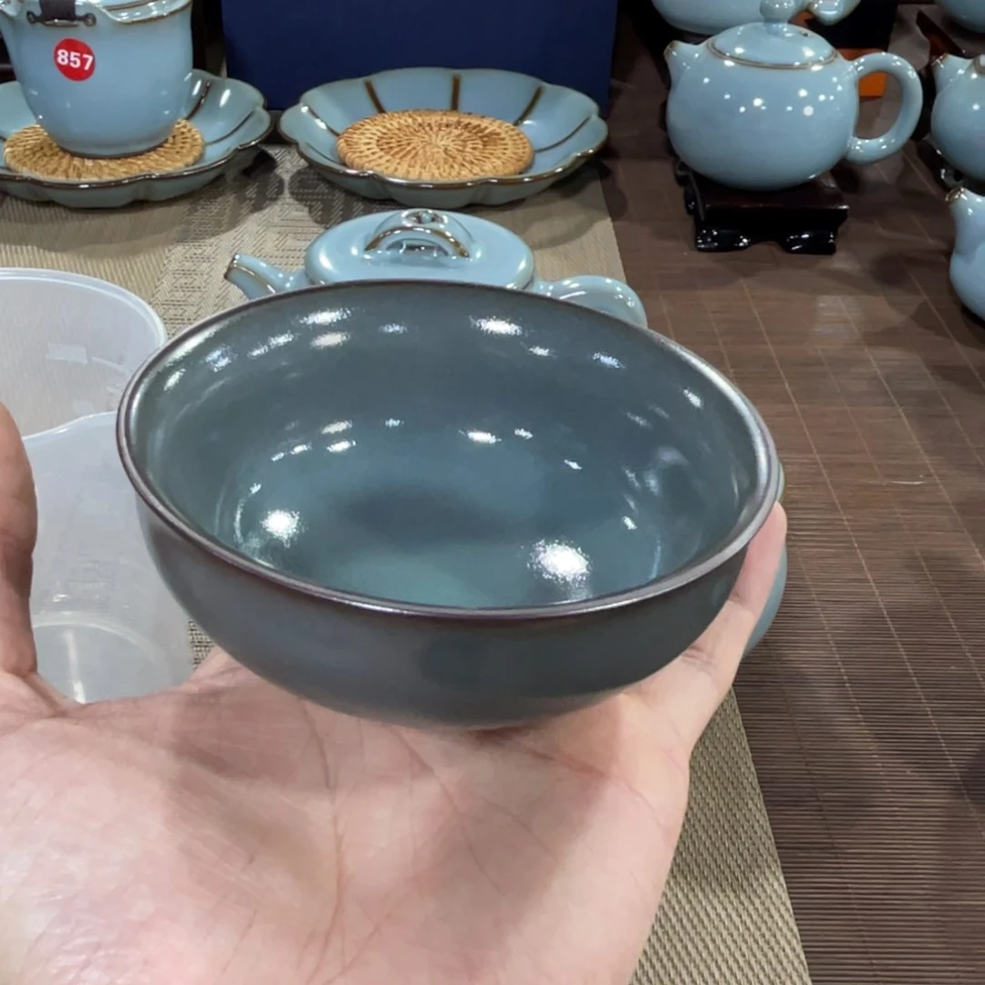 瓷片。。。。。。。。。。。。