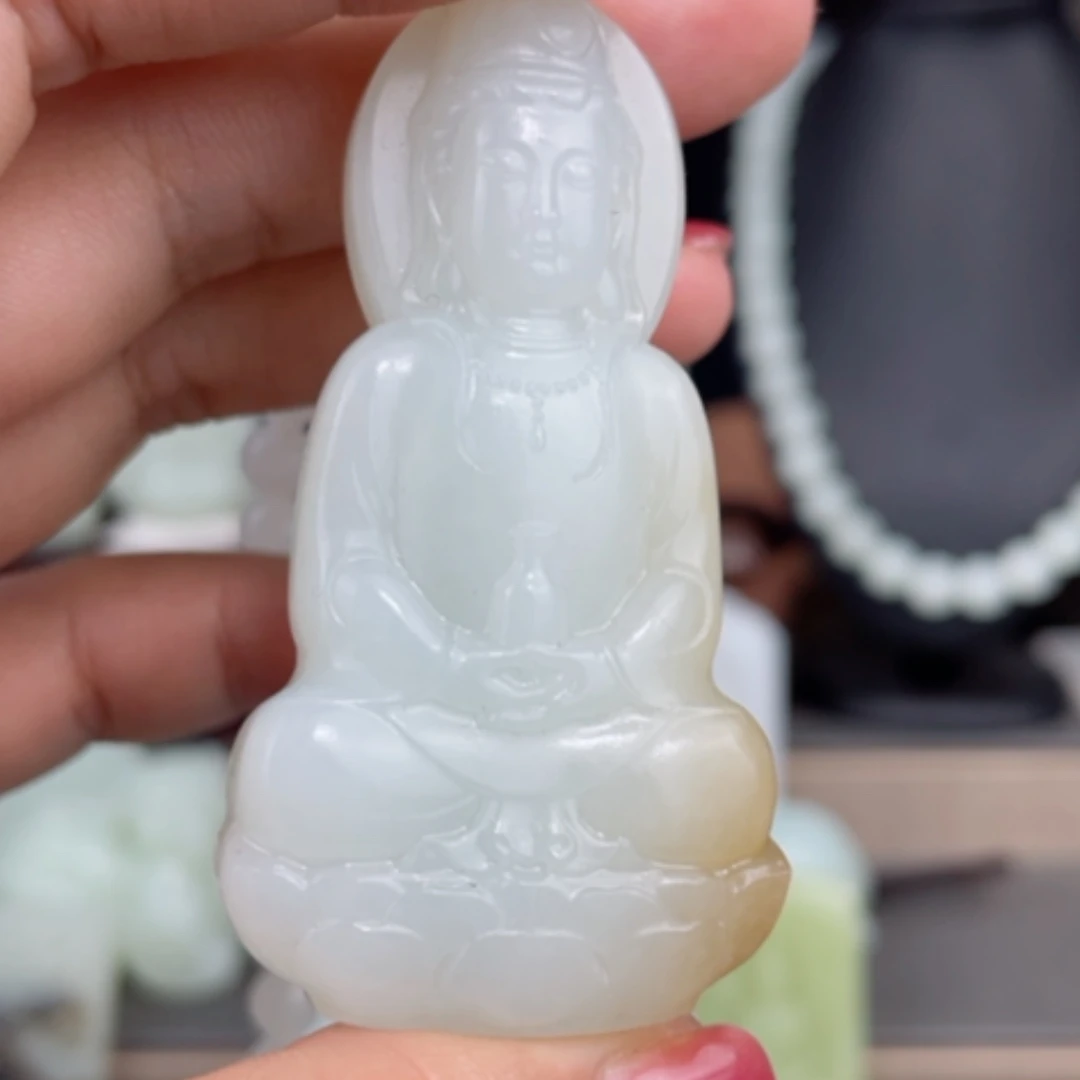 【闪购商品】颈饰未镶嵌和田玉