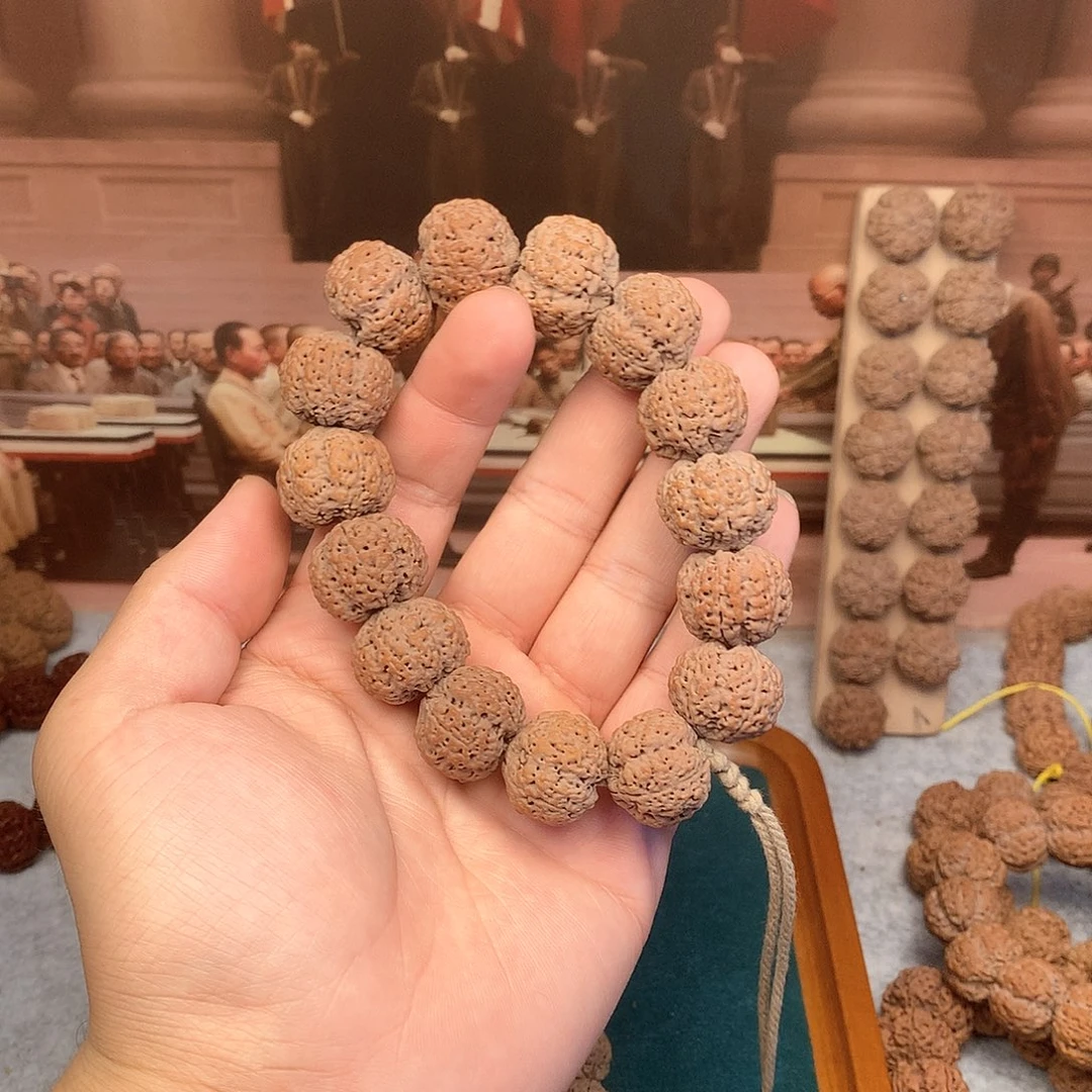 手串金刚菩提S****e          菠萝蜜