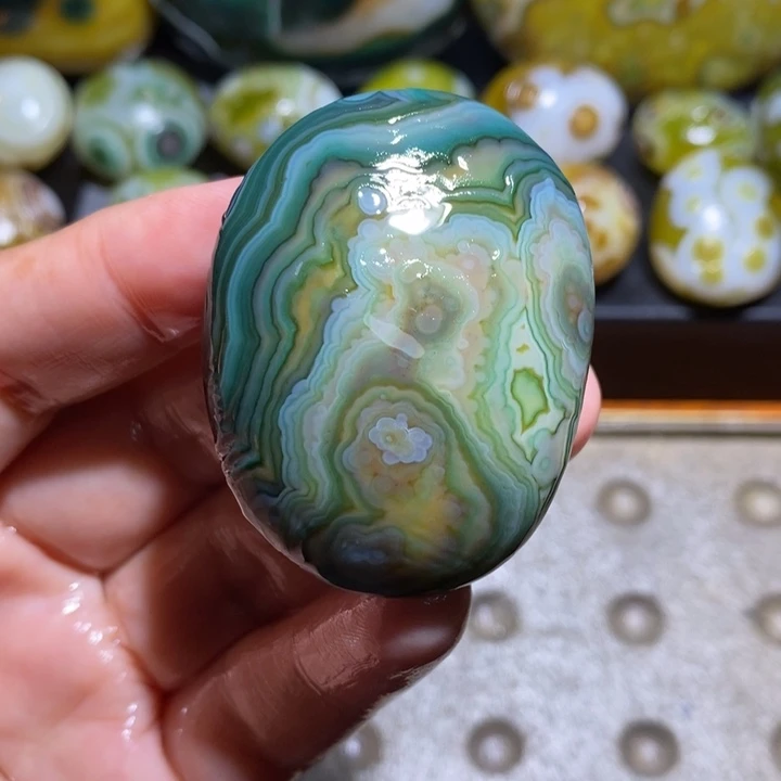 未镶嵌玛瑙/玉髓珠宝半成品77
