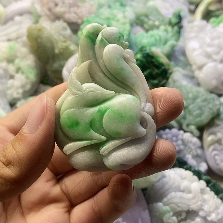 定制翡翠未镶嵌天然翡翠