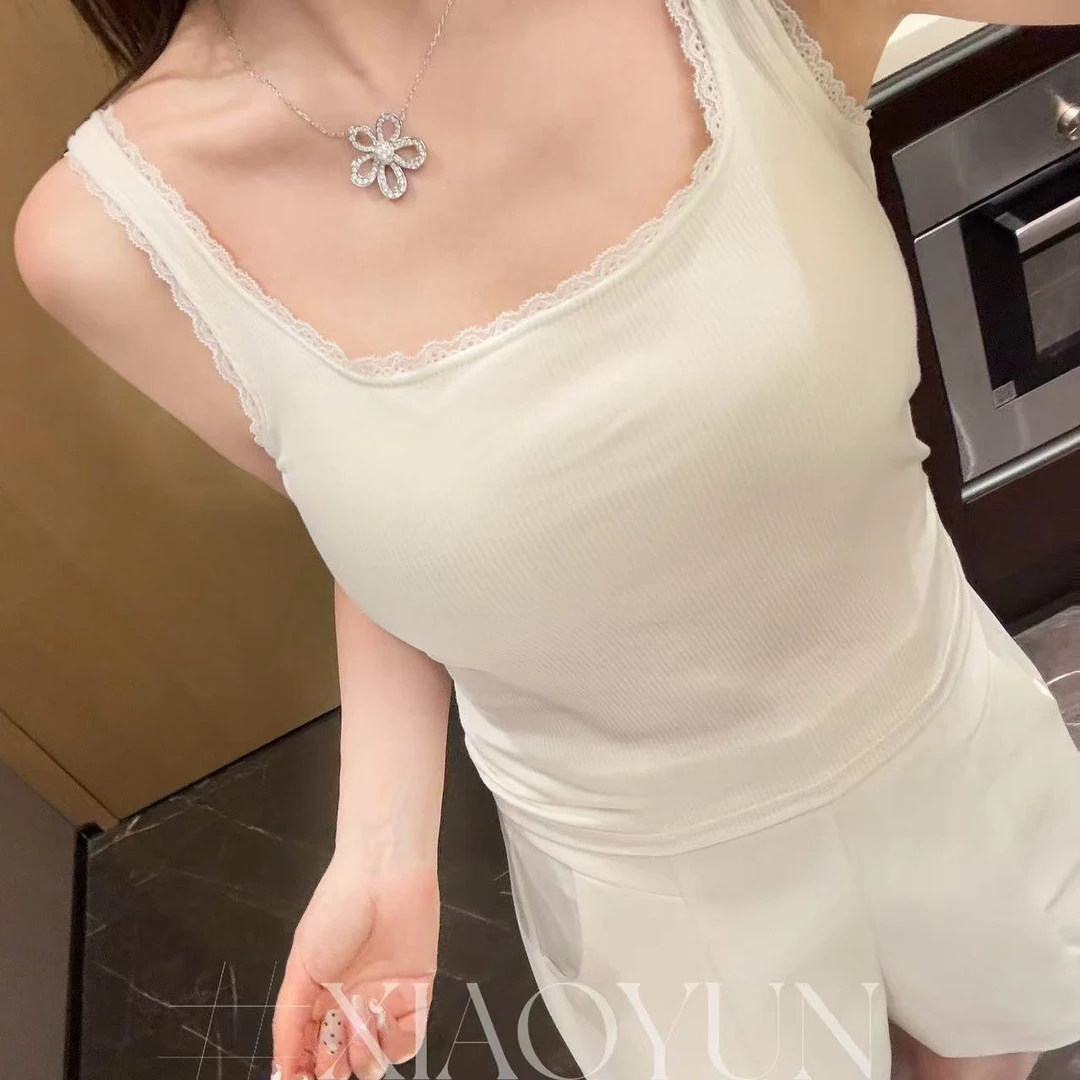 蕾丝边吊带 小允姐姐2025新款百搭休闲杯垫一体吊带蕾丝边背心