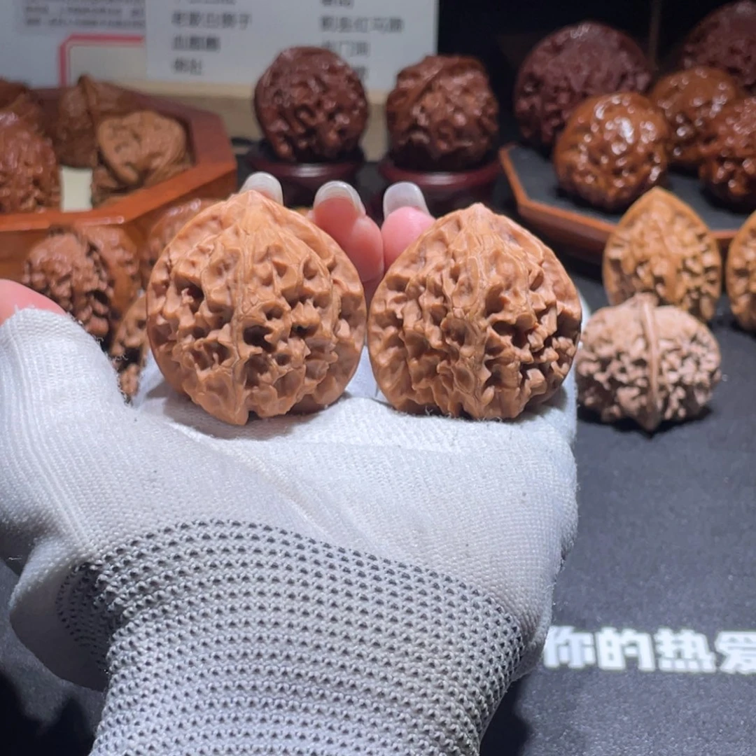 吊坠文玩核桃39.39龙鳞7571