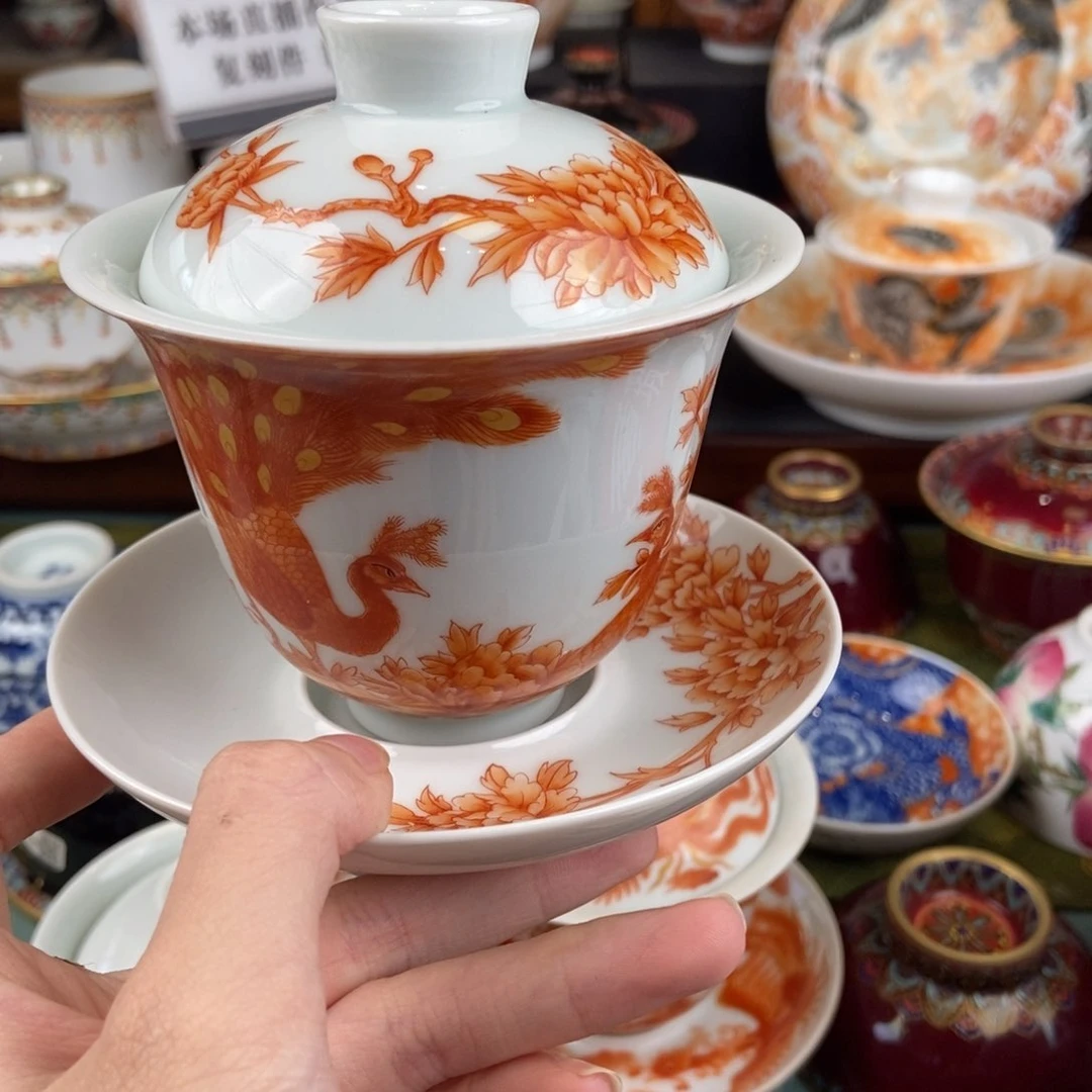 陶瓷的设计师是一个人