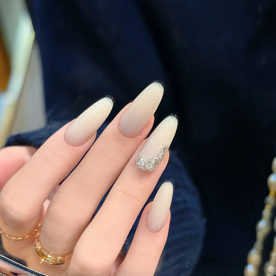 【冬日恋歌】Cheer-ego夏天纯手工高品质穿戴甲C611（预售）