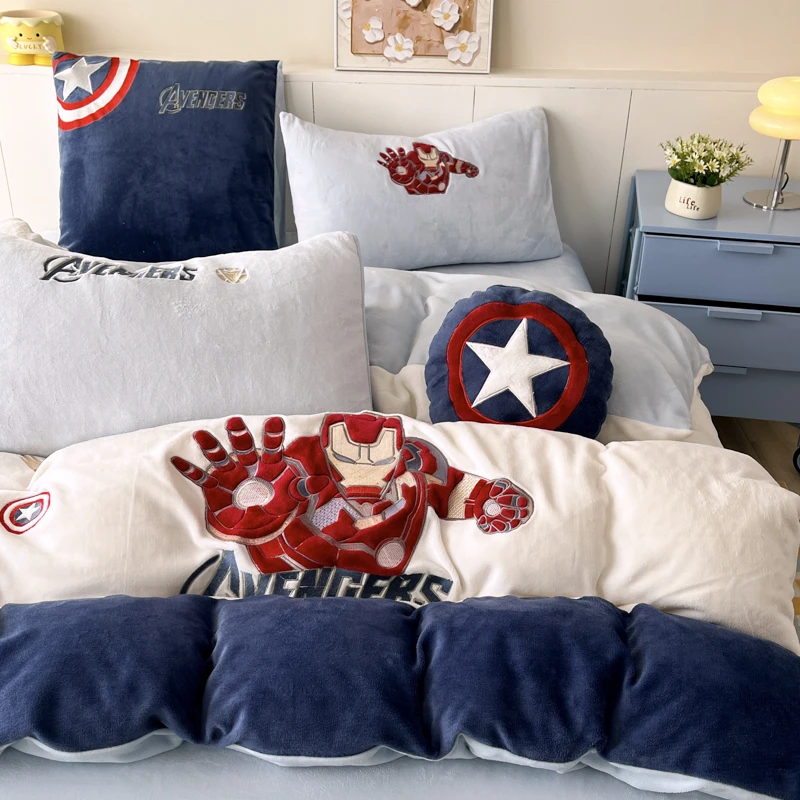 钢铁侠儿童男孩冬牛奶绒四件套加厚保暖双面绒被套床单宿舍三件套