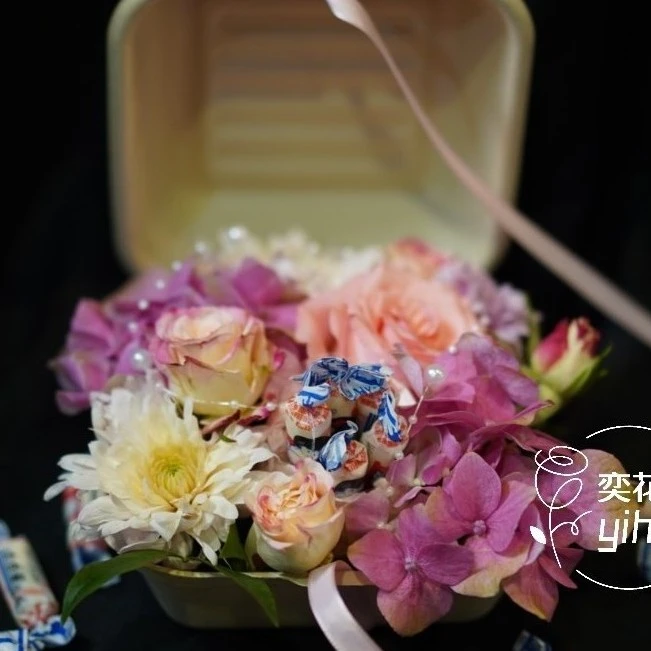 甜蜜蜜的便当花花