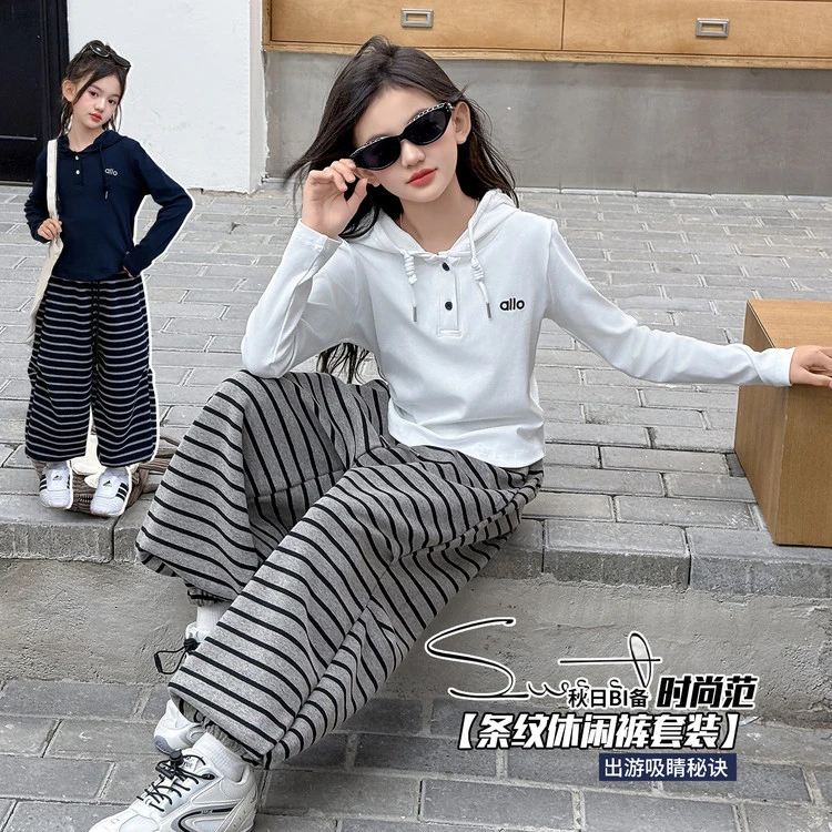 女童新款洋气春秋套装长袖上衣时尚童装卫卡通童小亚麻混纺童装