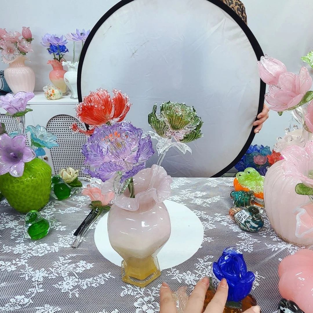 琉璃花瓶器艺术品