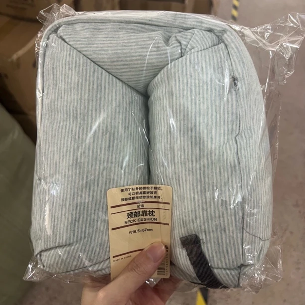 a4129简约颈部靠枕约16.5*67cm