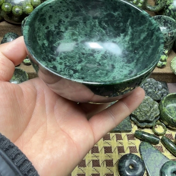 蛇纹石玉未镶嵌药王石能量养生产品