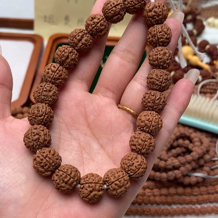 H***C金刚菩提吊坠跳跳龙卡14单圈