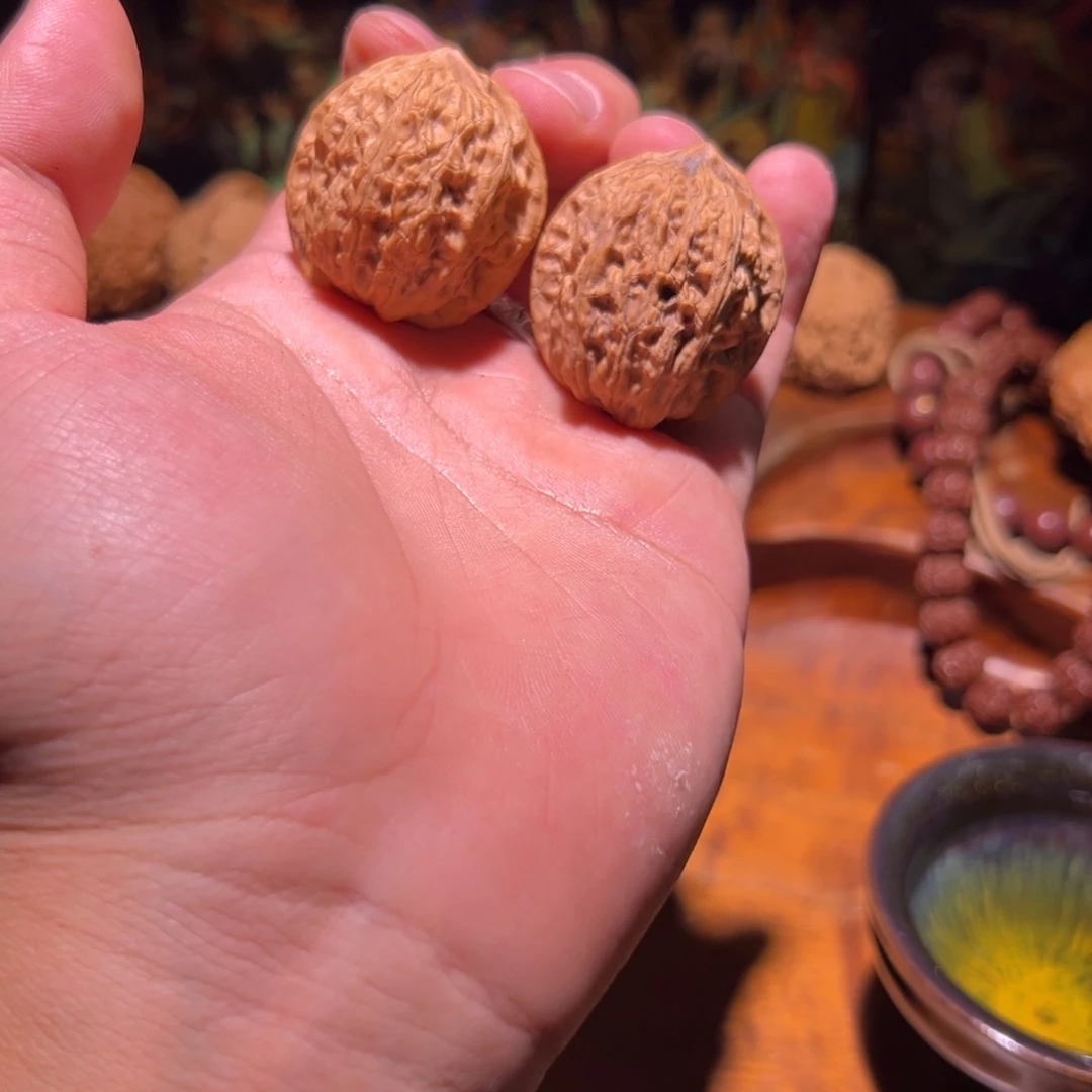 文玩核桃吊坠34练手崔凯公子帽（京公子）皮质骨质好