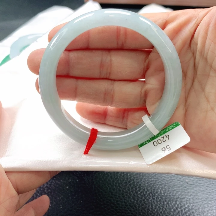 翡翠手镯未镶嵌55556565656