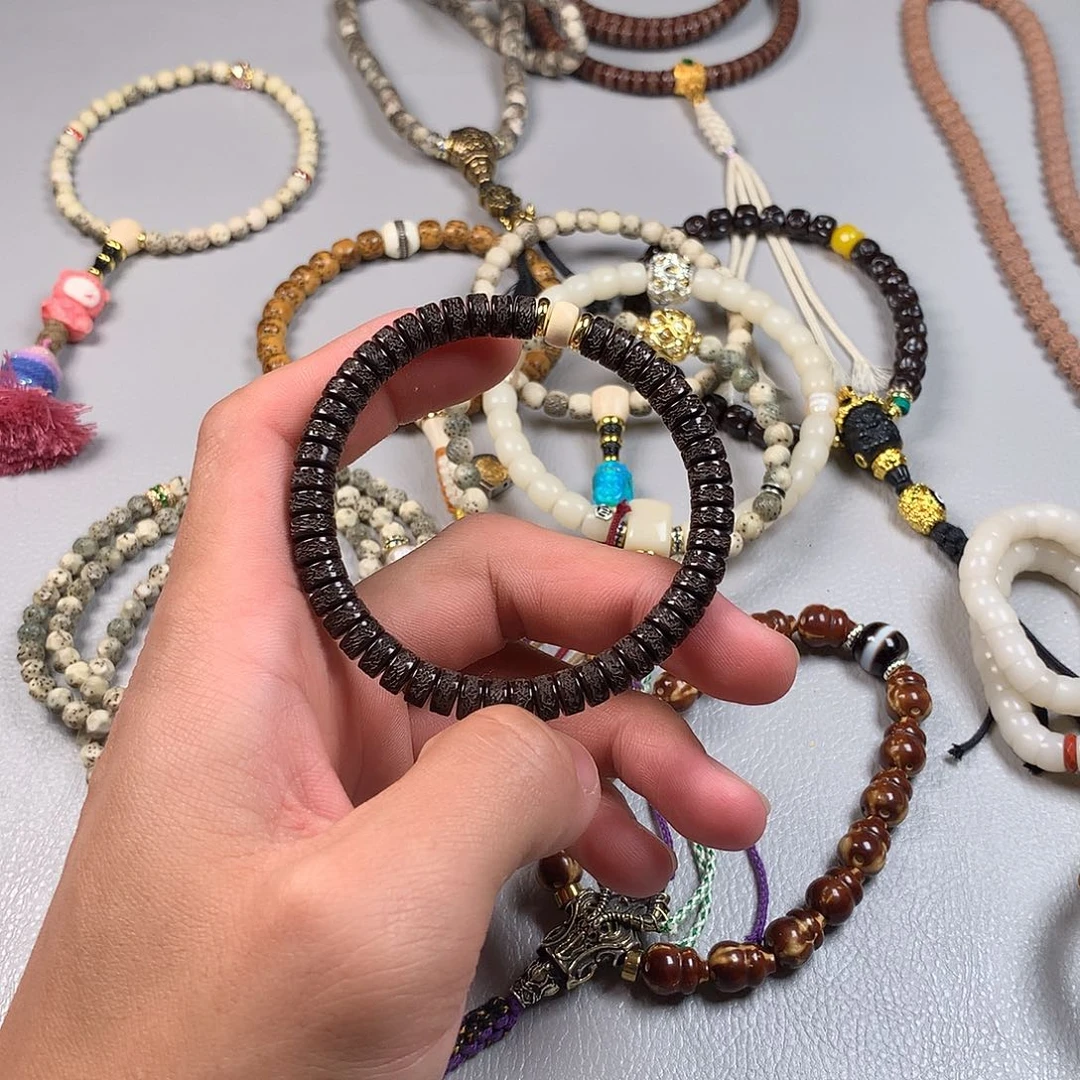 椰蒂吊坠。。。。。。。。。。