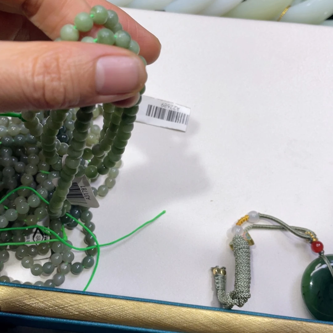 未镶嵌手串和田玉