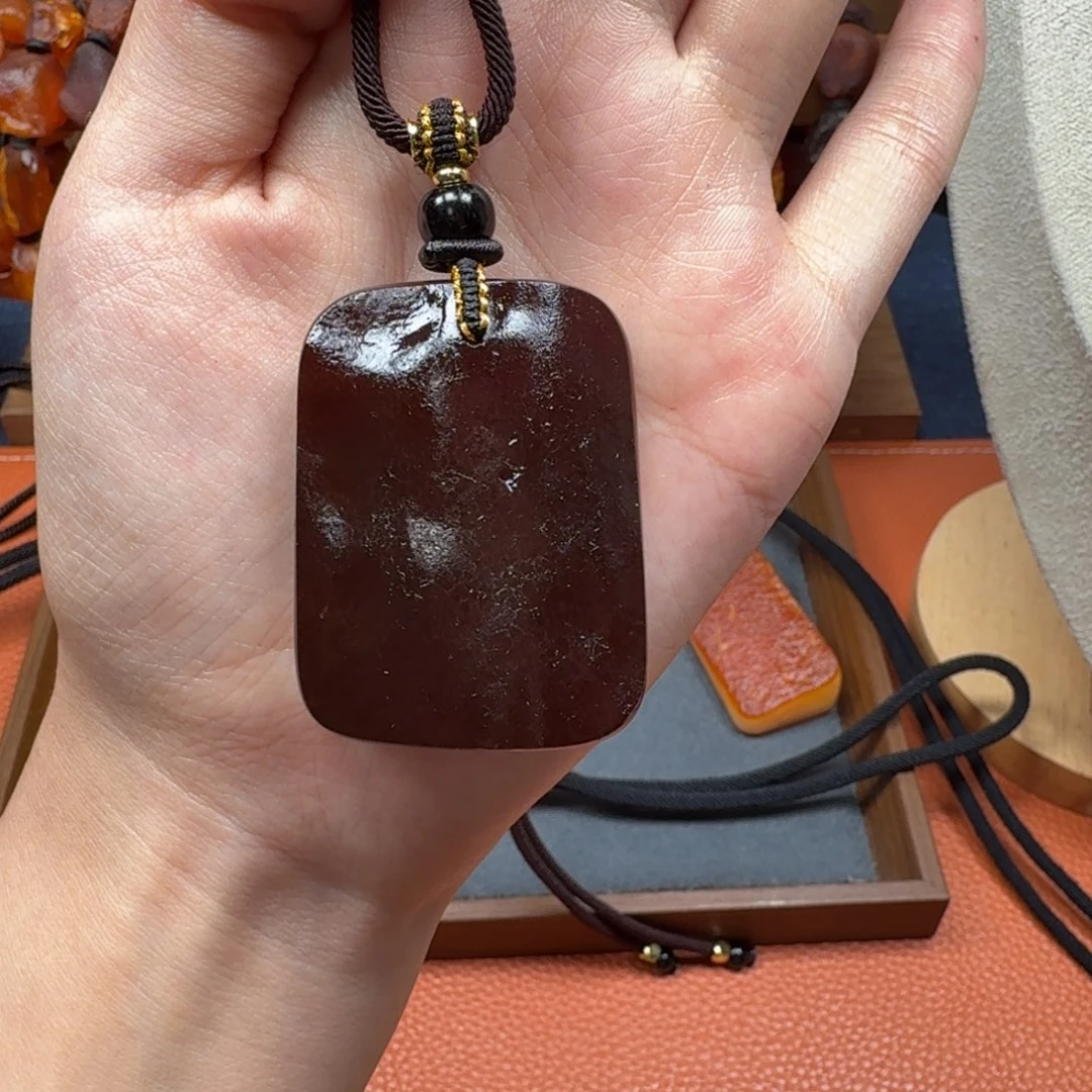 蜜蜡未镶嵌吊坠(赠链)