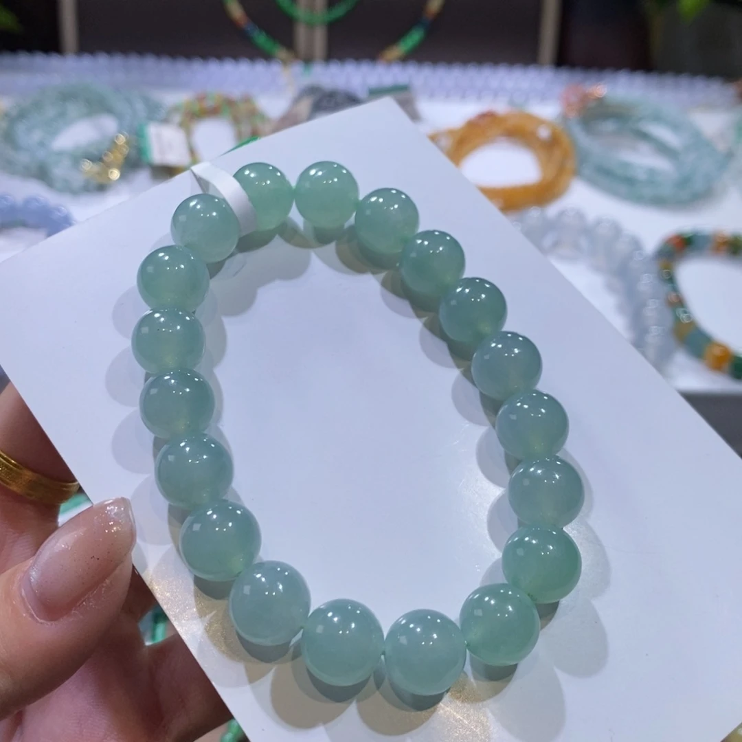 翡翠手链未镶嵌晴绿