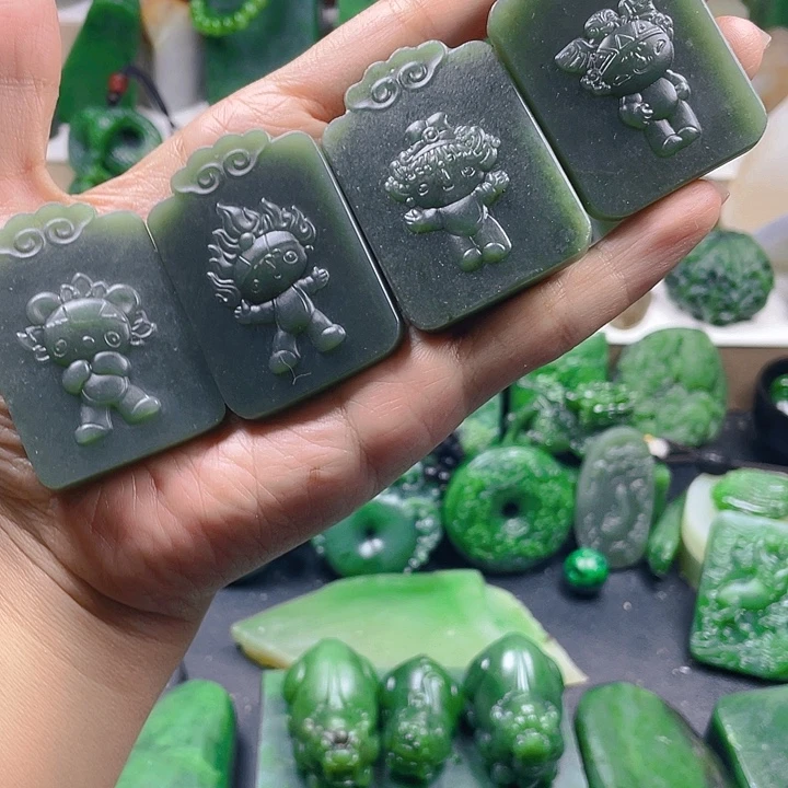 未镶嵌和田玉珠宝半成品
