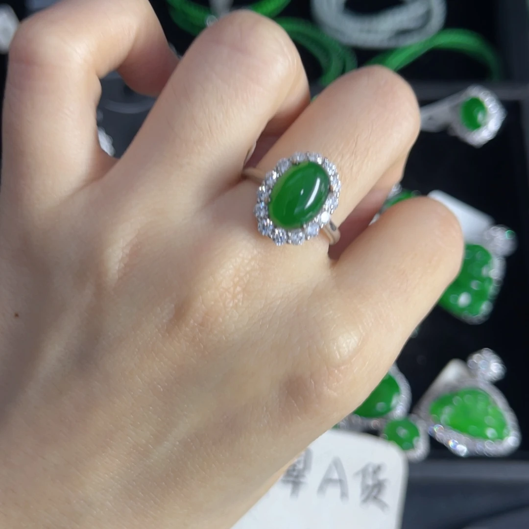 翡翠银S925镶嵌戒指蛋面戒指