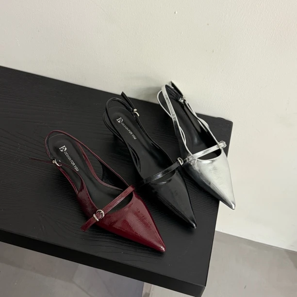 包头法式风尖头低帮高跟时装凉鞋性感气质低跟粗跟百搭法式