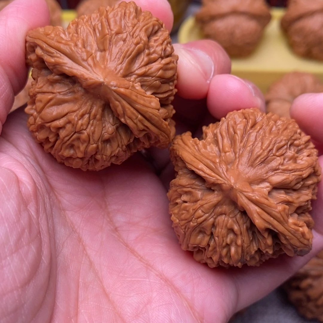 Y***~文玩核桃把件毕业南疆石44尺