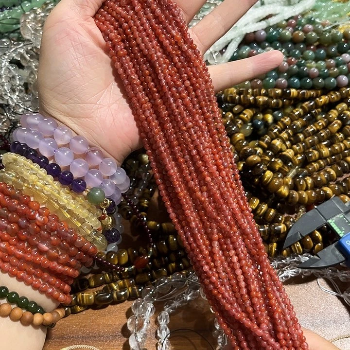 手链未镶嵌石榴石