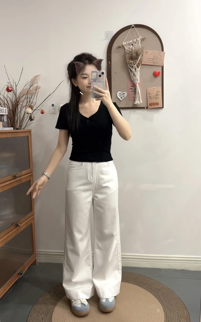 小个子不贴腿米白色莱赛尔薄款直筒微喇牛仔裤9535