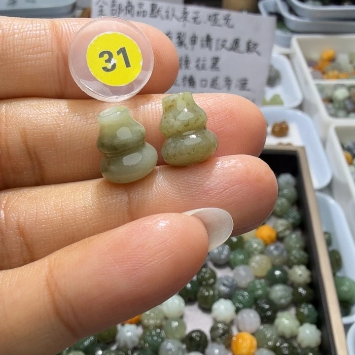 未镶嵌和田玉珠宝半成品