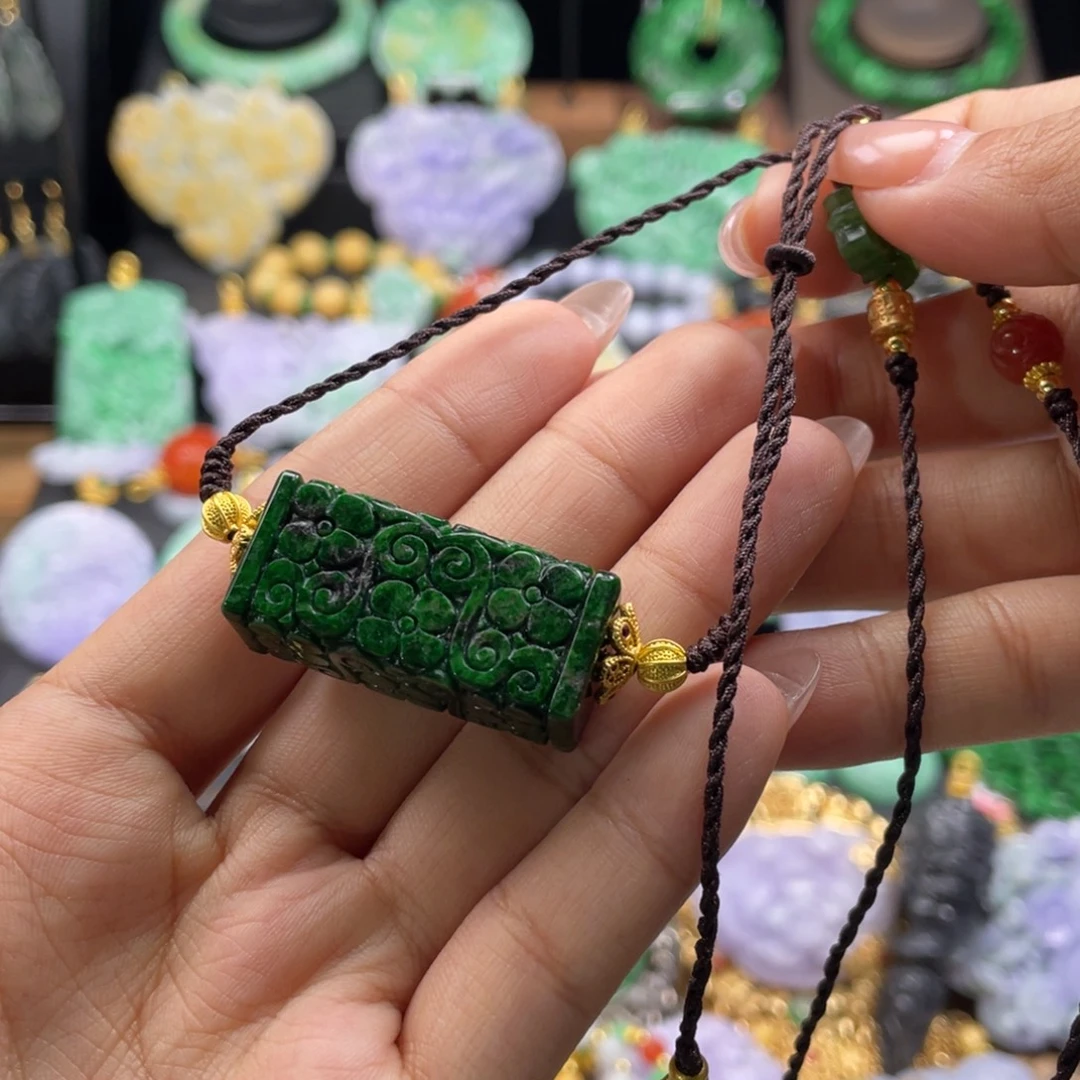 翡翠未镶嵌颈饰代编织