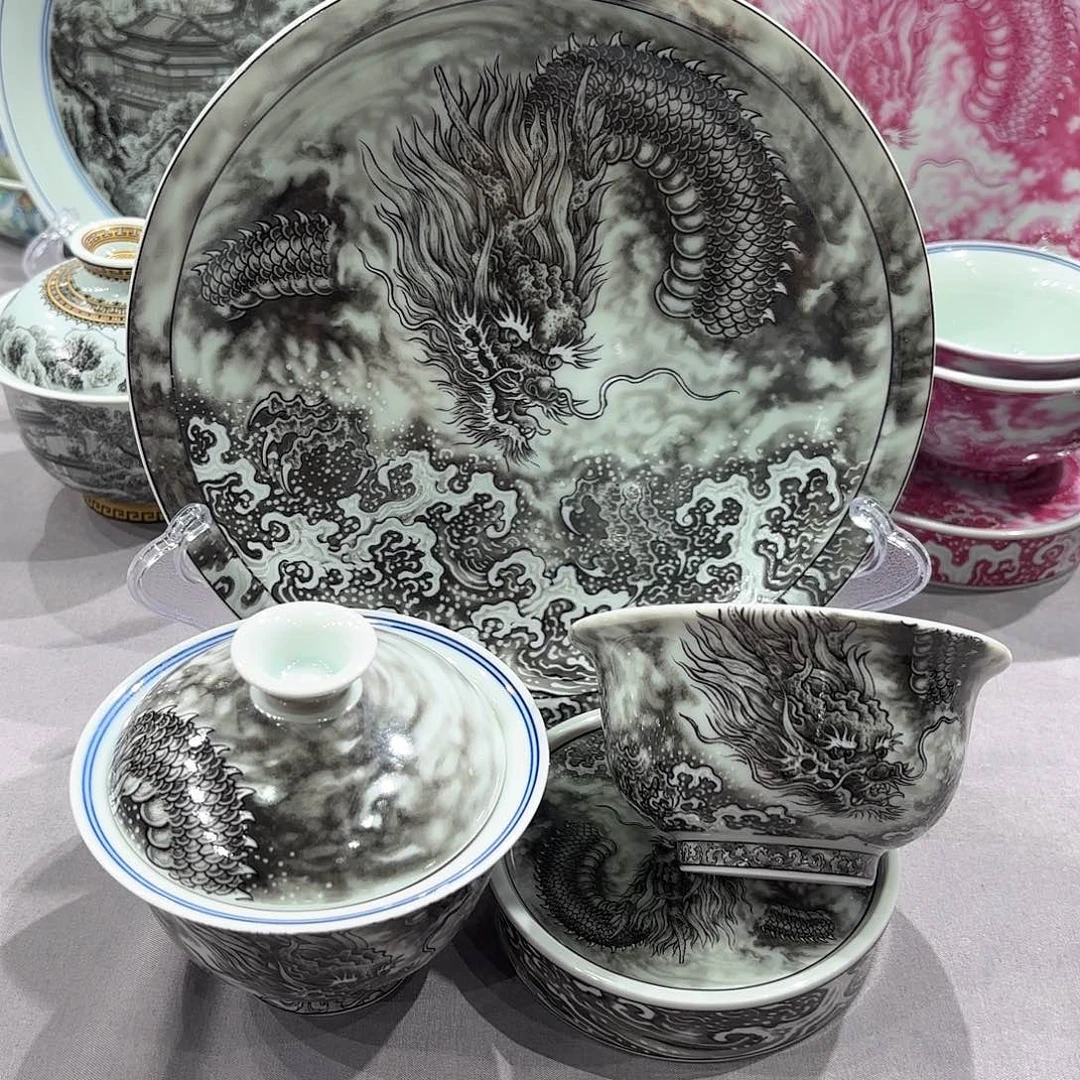 瓷片景德镇瓷器博物研究委员主任