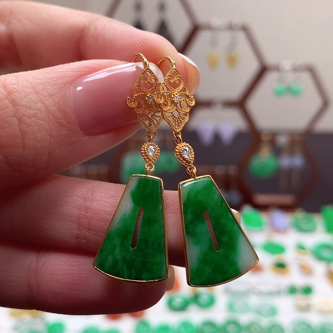 翡翠耳饰18K金镶嵌天然翡翠