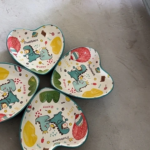 微瑕，不能明火，长17高4，4个桃心