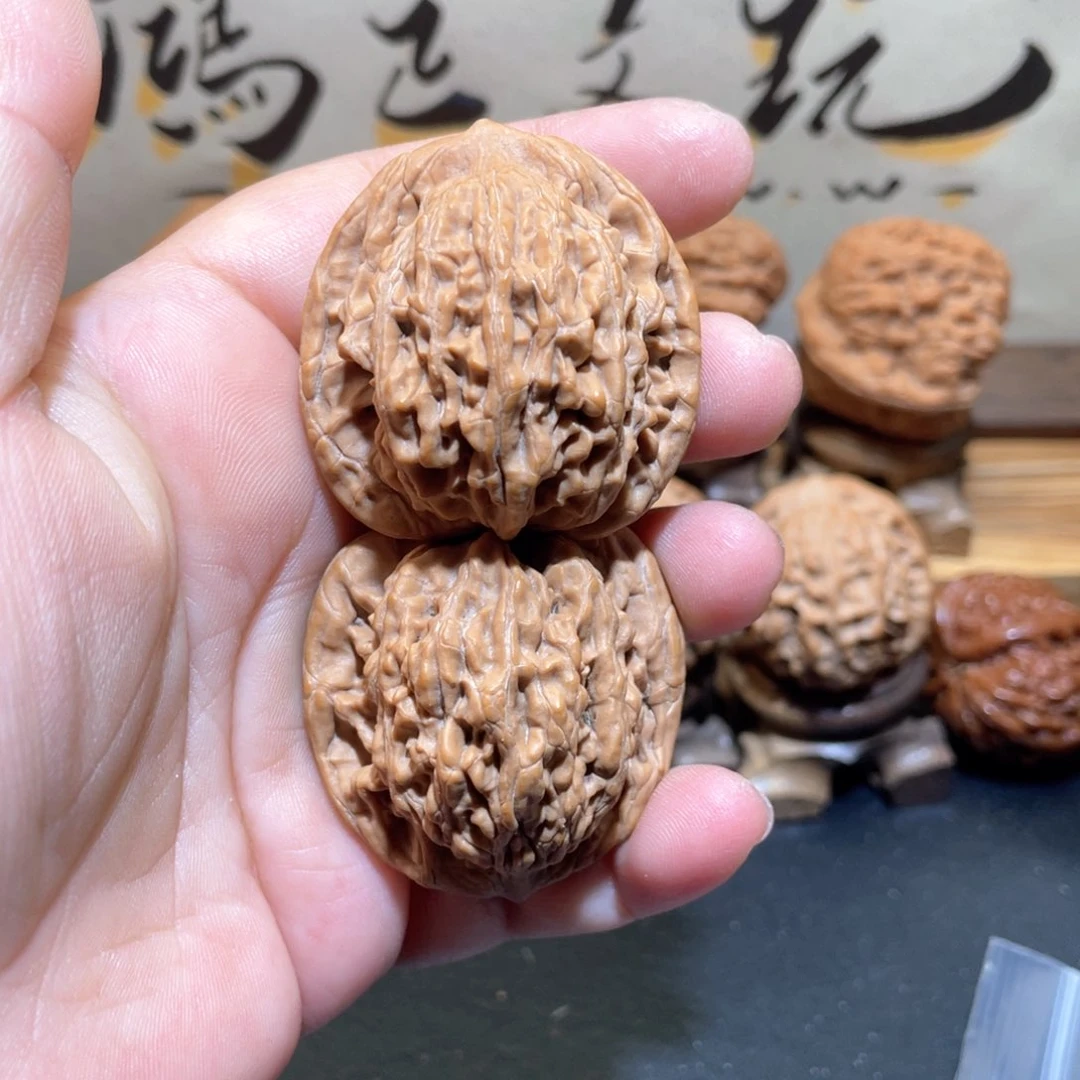 桃核吊坠39蓟县山地虎头