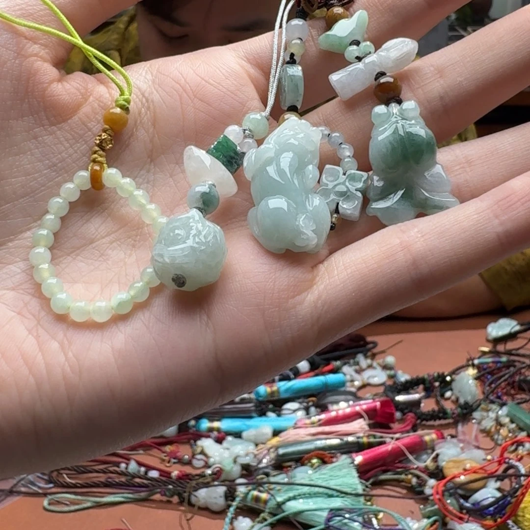 未镶嵌挂件翡翠过****天