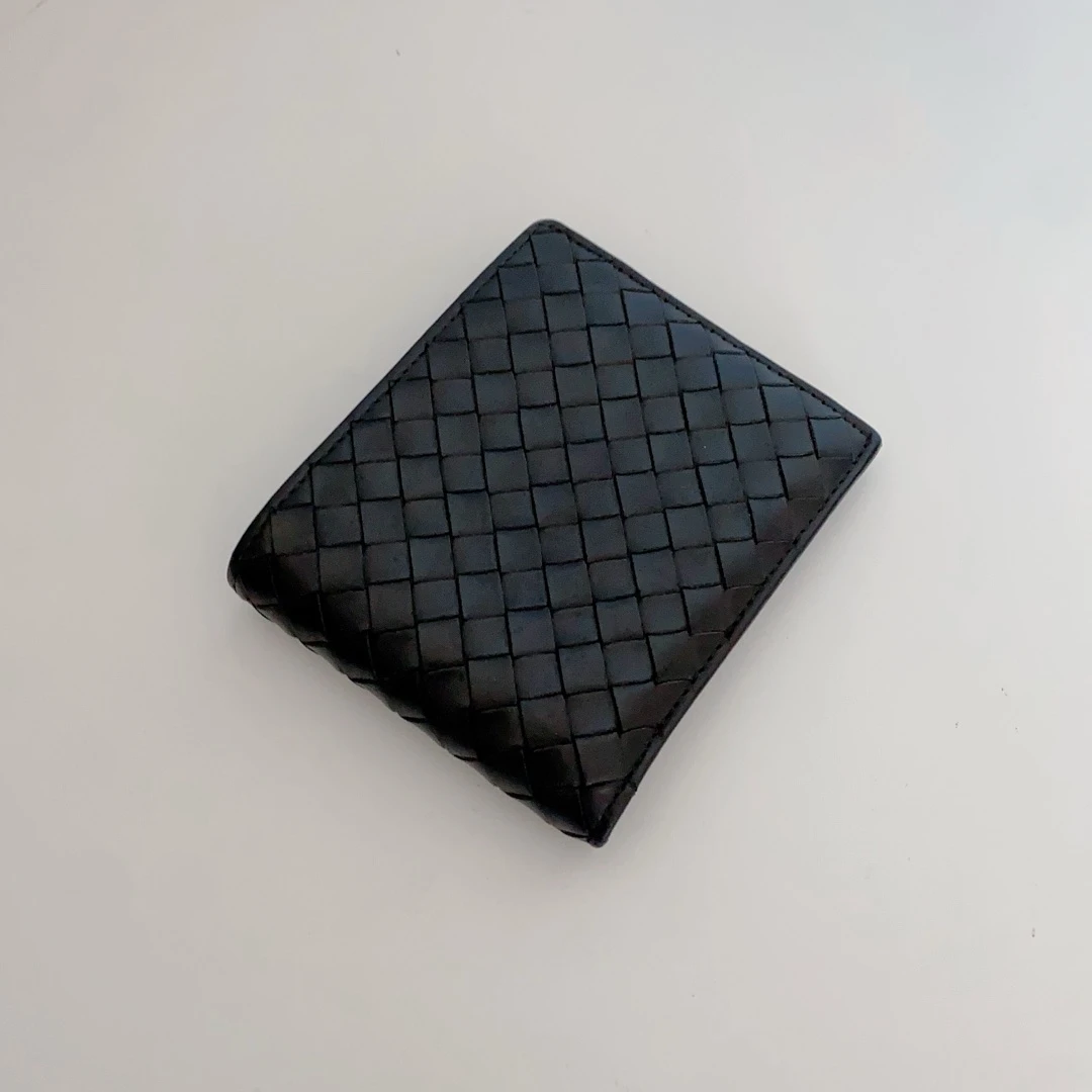 95新 BOTTEGA VENETA/葆蝶家 bv对折黑色钱包 16082758